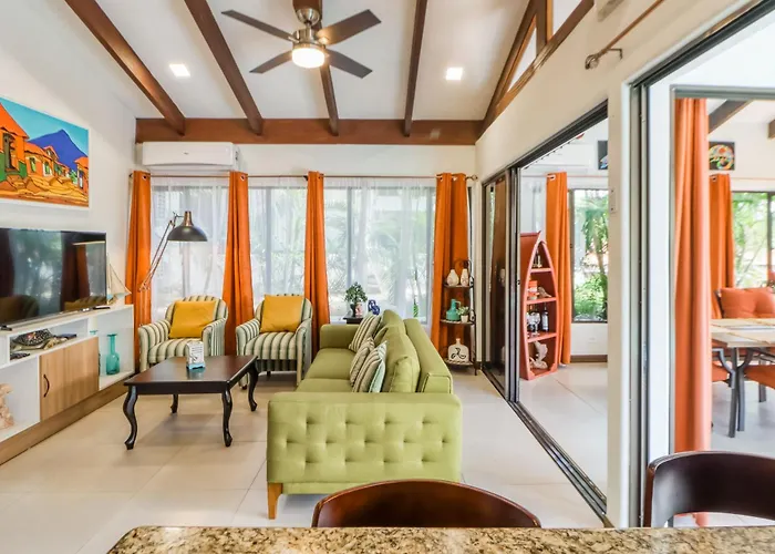 Sol Gem W/ Soaking Pool & Views! Villa