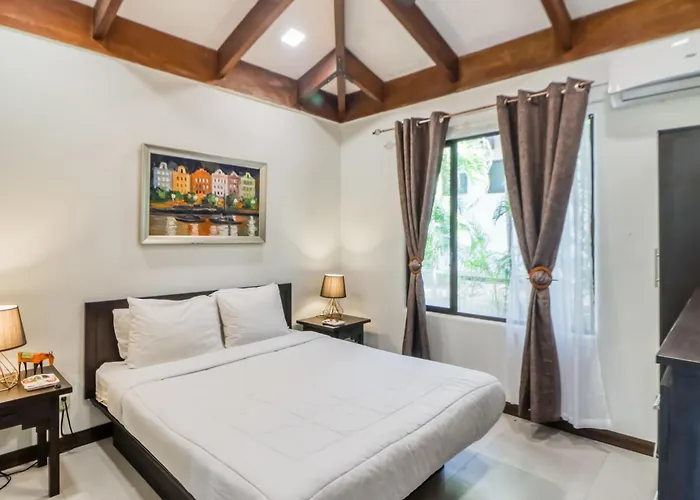 Villa Sol Gem W/ Soaking Pool & Views! *