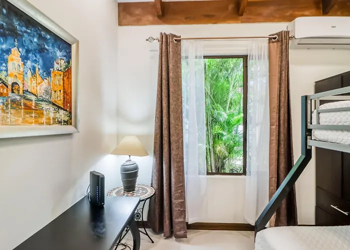 Villa Sol Gem W/ Soaking Pool & Views! *