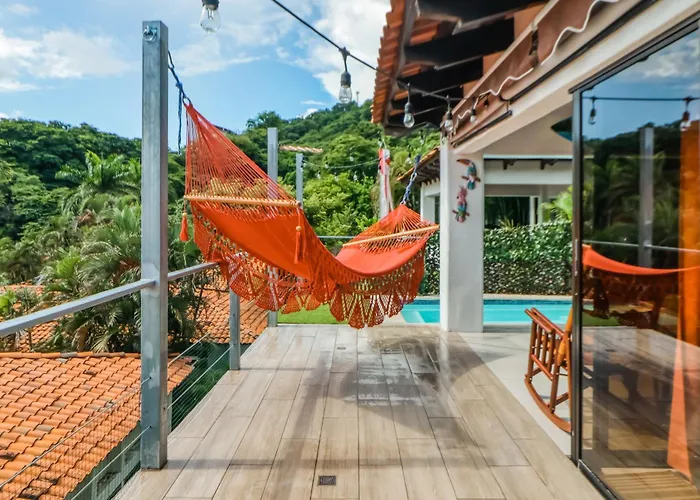 Sol Gem W/ Soaking Pool & Views! Villa